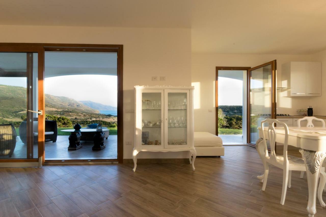 Villa Dama Luxury Альгеро Екстер'єр фото