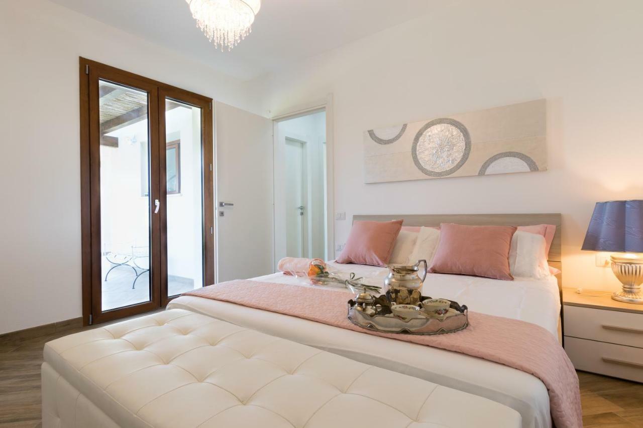 Villa Dama Luxury Альгеро Екстер'єр фото